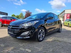 Schwarz Gebraucht 2015 Hyundai i30 YES! Limousine | 9.990 € (Fairer Preis)