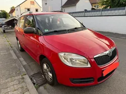 Rot Gebraucht 2009 Skoda Fabia Kombi | 1.600 € (Fairer Preis)