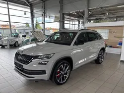 Grau Gebraucht 2020 Skoda Kodiaq SportLine SUV | 30.950 € (Etwas zu teuer)