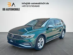 Grün Gebraucht 2020 VW Passat Alltrack Kombi | 27.899 € (Guter Preis)