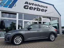 Grau Gebraucht 2024 Skoda Scala Selection Kleinwagen | 23.450 € (Fairer Preis)
