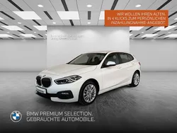 Weiß Gebraucht 2021 BMW 120 Advantage Kleinwagen | 24.409 € (Fairer Preis)