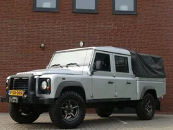 Grau Gebraucht 2016 Land Rover Defender SUV | 43.500 € (Etwas zu teuer)