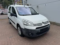 Weiß Gebraucht 2014 Citroën Berlingo Van / Kleinbus | 4.850 € (Guter Preis)