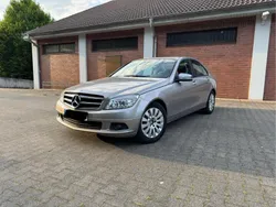 Grau Gebraucht 2008 Mercedes C200 Limousine | 7.700 € (Guter Preis)