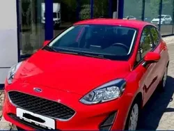 Rot Gebraucht 2021 Ford Fiesta Trend Kleinwagen | 11.700 € (Fairer Preis)