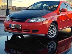 Rot Gebraucht 2006 Chevrolet Lacetti Kleinwagen | 1.500 €