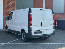 Weiß Gebraucht 2008 Renault Trafic Van | 4.790 €