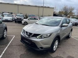 Silber Gebraucht 2015 Nissan Qashqai Acenta SUV | 12.750 € (Fairer Preis)
