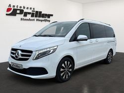 Weiß Gebraucht 2021 Mercedes V250 Van / Kleinbus | 53.900 € (Teuer)