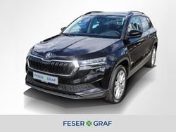Blackmagic perleffekt Gebraucht 2022 Skoda Karoq Style SUV | 19.940 € (Guter Preis)