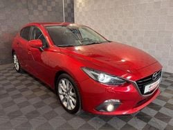 Rot Gebraucht 2014 Mazda 3 Limousine | 10.880 € (Fairer Preis)