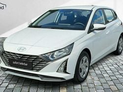 Weiss / atlasweiss Neu 2025 Hyundai i20 Comfort Limousine | 16.870 € (Guter Preis)