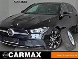Nachtschwarz unilack Gebraucht 2023 Mercedes CLA200 Kombi | 30.900 € (Fairer Preis)