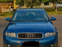 Blau Gebraucht 2001 Audi A4 Kombi | 1.500 € (Fairer Preis)