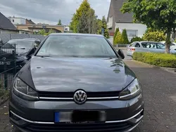 Grau Gebraucht 2019 VW Golf VII Join Limousine | 14.600 € (Guter Preis)