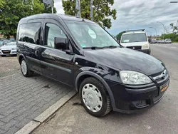 Schwarz Gebraucht 2010 Opel Combo Van / Kleinbus | 2.899 € (Guter Preis)