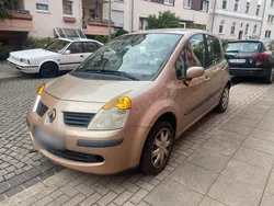 Gold Gebraucht 2006 Renault Modus Van / Kleinbus | 2.499 €