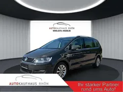 Grau Gebraucht 2016 VW Sharan Highline Van / Kleinbus | 17.990 € (Fairer Preis)