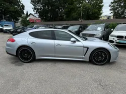 Silber Gebraucht 2014 Porsche Panamera Turbo Limousine | 28.900 €