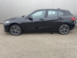 Schwarz Gebraucht 2021 BMW 118 Sport Line Kleinwagen | 19.800 € (Fairer Preis)