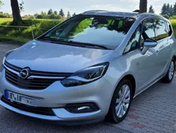 Silber Gebraucht 2017 Opel Zafira Tourer drive Van / Kleinbus | 8.700 € (Guter Preis)