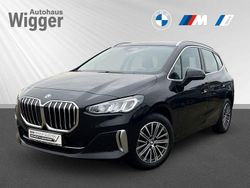 Black sapphire metallic Gebraucht 2022 BMW 218 Active Tourer Luxury Line Van / Kleinbus | 24.400 € (Fairer Preis)