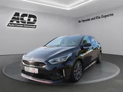 Blue flame (metallic) Gebraucht 2021 Kia ProCeed Kleinwagen | 26.470 € (Fairer Preis)
