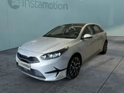 Silber Gebraucht 2023 Kia Ceed Spirit Limousine | 25.790 € (Fairer Preis)