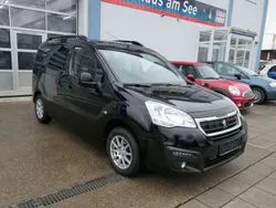 Lack onyx schwarz/deckende Gebraucht 2017 Peugeot Partner Allure Van / Kleinbus | 10.499 € (Fairer Preis)