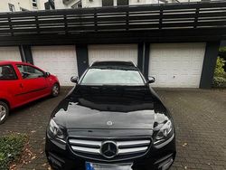 Schwarz Gebraucht 2018 Mercedes E200 AMG line Kombi | 21.000 € (Guter Preis)