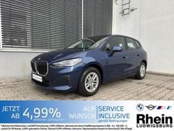 Blau Gebraucht 2023 BMW 220 Active Tourer Van / Kleinbus | 27.390 € (Guter Preis)