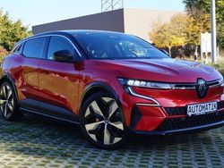 Rot Gebraucht 2022 Renault Mégane Techno Limousine | 34.900 €