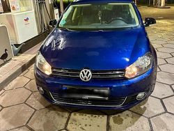 Blau Gebraucht 2011 VW Golf VI Limousine | 3.200 € (Guter Preis)