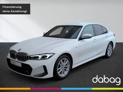 Alpinweiss iii Gebraucht 2024 BMW 320 M Sport Limousine | 40.590 € (Guter Preis)