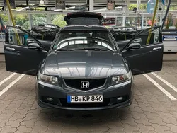 Grau Gebraucht 2004 Honda Accord Kombi | 2.900 € (Fairer Preis)