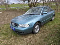 Grün Gebraucht 1999 Audi A4 Limousine | 3.500 € (Teuer)