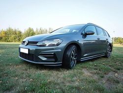 Grau Gebraucht 2017 VW Golf VII R-line Kombi | 15.999 € (Fairer Preis)