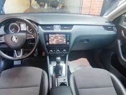 Schwarz Gebraucht 2018 Skoda Octavia Soleil Kombi | 8.100 € (Superpreis)