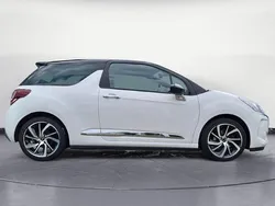 Schwarz Gebraucht 2018 DS Automobiles DS3 Sport Chic Limousine | 11.730 € (Guter Preis)