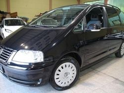 Schwarz Gebraucht 2009 VW Sharan Trendline Van / Kleinbus | 5.990 € (Teuer)