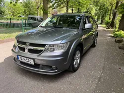 Grau Gebraucht 2009 Dodge Journey SXT SUV | 8.200 € (Teuer)