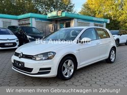 Weiß Gebraucht 2014 VW Golf VII Comfortline Limousine | 6.990 € (Guter Preis)