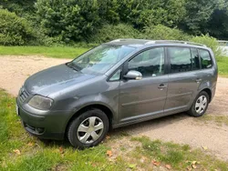 Grau Gebraucht 2003 VW Touran Van / Kleinbus | 1.550 € (Guter Preis)