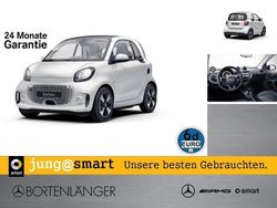 Weiß Gebraucht 2023 Smart ForTwo Electric Drive Premium Kleinwagen | 15.998 € (Etwas zu teuer)