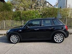 Schwarz Gebraucht 2020 Mini ONE Kleinwagen | 22.000 € (Teuer)