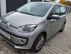 Silber Gebraucht 2014 VW up! Kleinwagen | 6.990 €