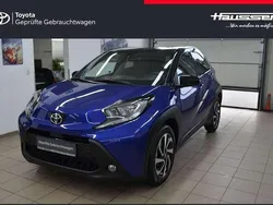 Blau Gebraucht 2024 Toyota Aygo Team Kleinwagen | 18.840 € (Fairer Preis)