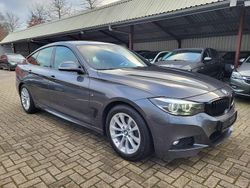 Grau Gebraucht 2020 BMW 318 M Sport Limousine | 16.700 € (Superpreis)