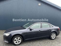 Blau Gebraucht 2016 Audi A4 Ambiente Limousine | 15.890 € (Guter Preis)